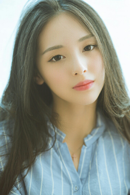 开云体育俱乐部官网-冬季滑雪运动装备升级，滑雪装备选择